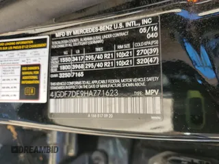 2017 Mercedes-Benz GLS 550 z VIN 4JGDF7DE9HA771623, wystawiony jako Copart lot #55745455 z przebiegiem Nie podano mil oraz Szkoda całkowita • Salvage title. Historia ofert i sprzedaży dostępna na DreamBid. Obrazek 13.