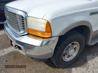 2001 Ford Excursion Limited с VIN 1FMNU42L91EC54752, выставлен на аукционе IAAI как лот 42490476 с пробегом 180 533 миль миль и . История ставок и продаж доступна на DreamBid. Изображение 6.
