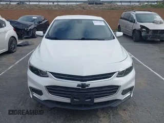 2018 Chevrolet Malibu LT z VIN 1G1ZD5ST8JF124833, wystawiony jako IAAI lot #42175064 z przebiegiem 121 449 mil mil oraz . Historia ofert i sprzedaży dostępna na DreamBid. Obrazek 12.