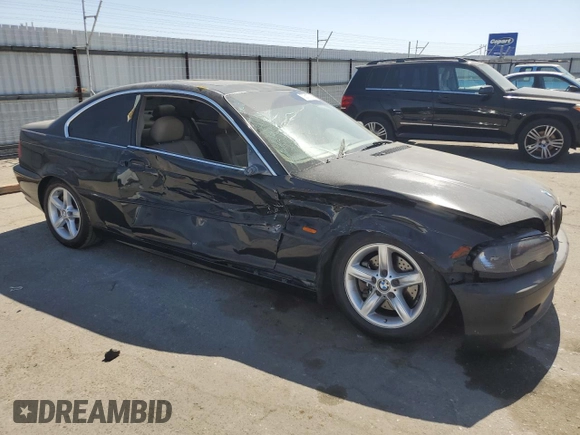 2001 BMW 3 Series 325Ci with VIN WBABN33401JW56413, listed as a Copart auction lot 73610734 with 187,259 mi miles and Salvage Title. Bid and sale history available at carsss.com. Image 4.