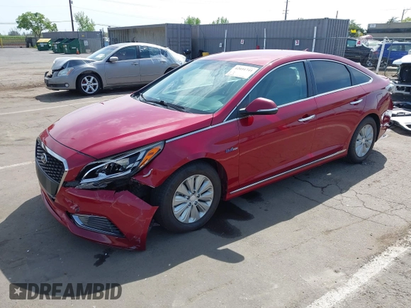 2016 Hyundai Sonata Hybrid SE with VIN KMHE24L18GA026079, listed as a IAAI auction lot 42051741 with 116,076 mi miles. Bid and sale history available at carsss.com. Image 17.