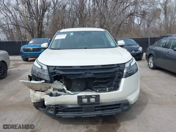 2024 Nissan Pathfinder SV with VIN 5N1DR3BA1RC274037, listed as a IAAI auction lot 41795475 with 40,079 mi miles. Bid and sale history available at carsss.com. Image 13.