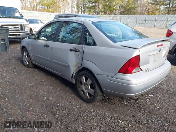 2004 Ford Focus ZTS with VIN 1FAFP38Z74W154059, listed as a IAAI auction lot 41695294 with 146,270 mi miles and . Bid and sale history available at carsss.com. Image 3.