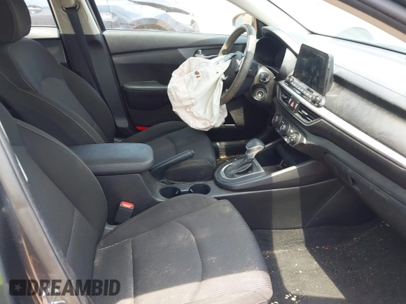 2021 Kia Forte LXS с VIN 3KPF24ADXME267429, выставлен на аукционе IAAI как лот 42589531 с пробегом 94 076 миль миль и . История ставок и продаж доступна на DreamBid. Изображение 5.