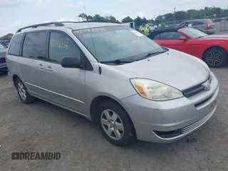 2005 Toyota Sienna CE z VIN 5TDZA23C95S238598, wystawiony jako IAAI lot #42448058 z przebiegiem 217 178 mil mil oraz . Historia ofert i sprzedaży dostępna na DreamBid. Obrazek 1.