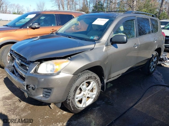 2010 Toyota RAV4 with VIN 2T3BK4DVXAW033178, listed as a IAAI auction lot 41795914 with 209,365 mi miles. Bid and sale history available at carsss.com. Image 2.