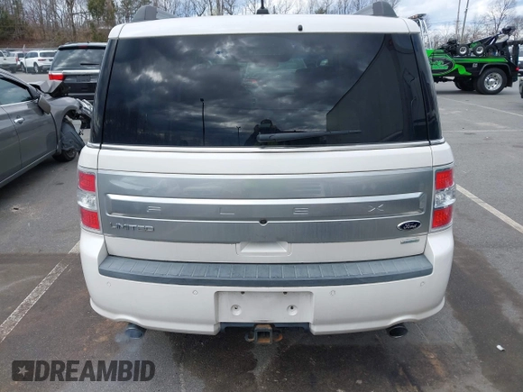 2013 Ford Flex Limited w/EcoBoost with VIN 2FMHK6DT4DBD14433, listed as a IAAI auction lot 41812699 with 231,866 mi miles. Bid and sale history available at carsss.com. Image 16.