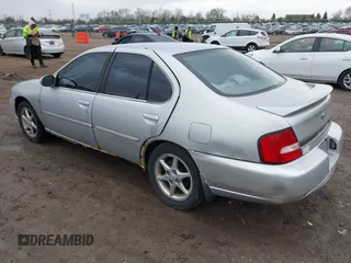 2000 Nissan Altima XE with VIN 1N4DL01D6YC185410, listed as a IAAI auction lot 42099220 with 191,402 mi miles and . Bid and sale history available at carsss.com. Image 3.