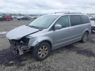 2013 Chrysler Town & Country Touring with VIN 2C4RC1BG2DR656629, listed as a IAAI auction lot 42024459 with 209,472 mi miles and . Bid and sale history available at DreamBid. Image 18.