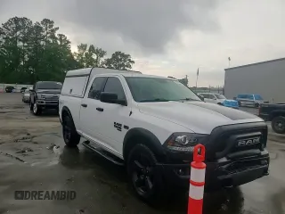 2020 Ram 1500 Big Horn z VIN 1C6RR6GT3LS147557, wystawiony jako Copart lot #53904665 z przebiegiem 68 381 mil mil oraz Szkoda całkowita • Salvage title. Historia ofert i sprzedaży dostępna na DreamBid. Obrazek 13.