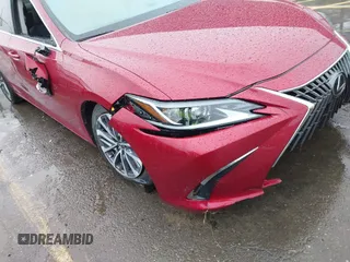 2022 Lexus ES 350 z VIN 58ACZ1B15NU119942, wystawiony jako IAAI lot #41785863 z przebiegiem 42 854 mil mil oraz . Historia ofert i sprzedaży dostępna na DreamBid. Obrazek 18.