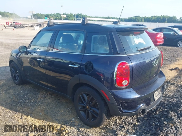 2012 MINI Countryman S with VIN WMWZC5C58CWL55953, listed as a IAAI auction lot 42499646 with 130,961 mi miles and . Bid and sale history available at DreamBid. Image 3.