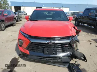 2023 Chevrolet Blazer RS z VIN 3GNKBERS3PS226533, wystawiony jako Copart lot #48231685 z przebiegiem 4 994 mil mil oraz Szkoda całkowita • Salvage title. Historia ofert i sprzedaży dostępna na DreamBid. Obrazek 5.