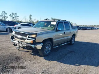 2005 Chevrolet Avalanche LS with VIN 3GNEC12Z45G167762, listed as a IAAI auction lot 40376532 with 157,932 mi miles and . Bid and sale history available at DreamBid. Image 2.