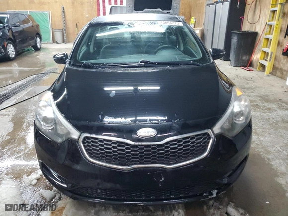 2014 Kia Forte EX with VIN KNAFX4A87E5095178, listed as a Copart auction lot 45668275 with 101,959 mi miles and Clean Title. Bid and sale history available at carsss.com. Image 5.