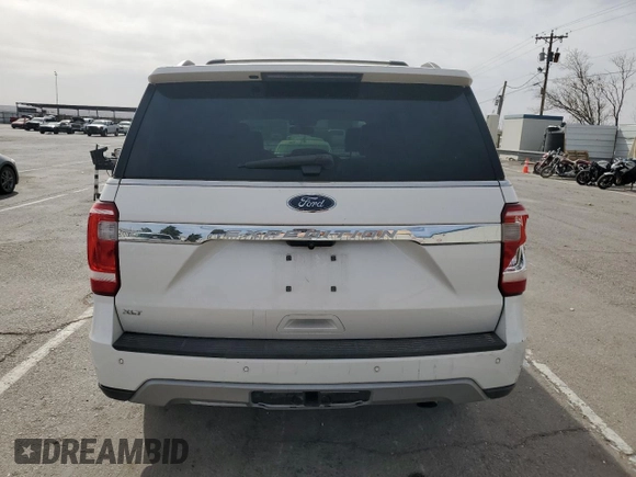 2019 Ford Expedition XLT with VIN 1FMJU1HT1KEA17386, listed as a Copart auction lot 51188035 with 132,588 mi miles and Salvage title. Bid and sale history available at DreamBid. Image 6.