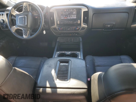 2016 GMC Sierra 3500HD Denali z VIN 1GT42YE84GF180390, wystawiony jako Copart lot #47046815 z przebiegiem 885 857 mil mil oraz Szkoda całkowita • Salvage title. Historia ofert i sprzedaży dostępna na DreamBid. Obrazek 8.