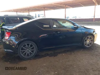 2013 Scion tC z VIN JTKJF5C72D3063378, wystawiony jako IAAI lot #42131820 z przebiegiem 223 088 mil mil oraz . Historia ofert i sprzedaży dostępna na DreamBid. Obrazek 14.