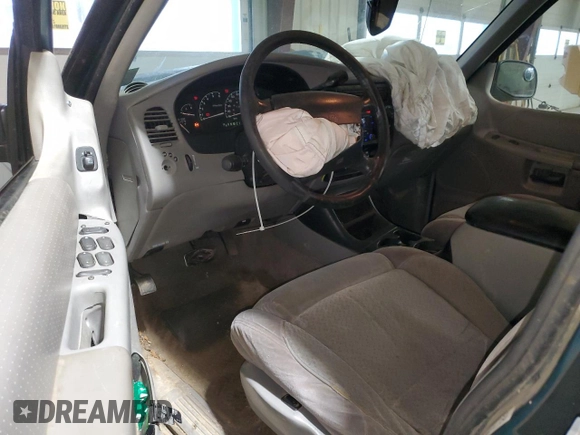 1998 Mercury Mountaineer z VIN 4M2ZU55PXWUJ01704, wystawiony jako Copart lot #50892605 z przebiegiem 196 987 mil mil oraz Szkoda całkowita • Salvage title. Historia ofert i sprzedaży dostępna na DreamBid. Obrazek 8.