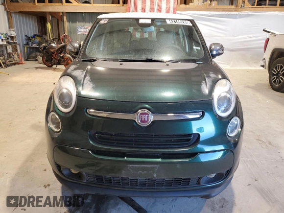 2014 FIAT 500L Lounge with VIN ZFBCFACH5EZ029048, listed as a Copart auction lot 42140285 with 87,143 mi miles and Clean Title. Bid and sale history available at DreamBid. Image 5.