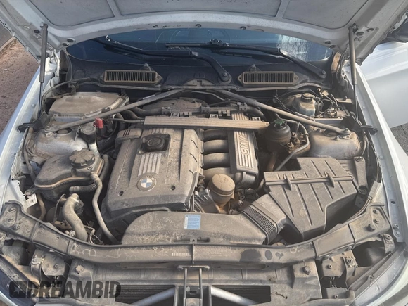 2008 BMW 3 Series 328i with VIN WBAVC53578F008393, listed as a Copart auction lot 64016765 with 159,732 mi miles and Salvage title. Bid and sale history available at DreamBid. Image 7.