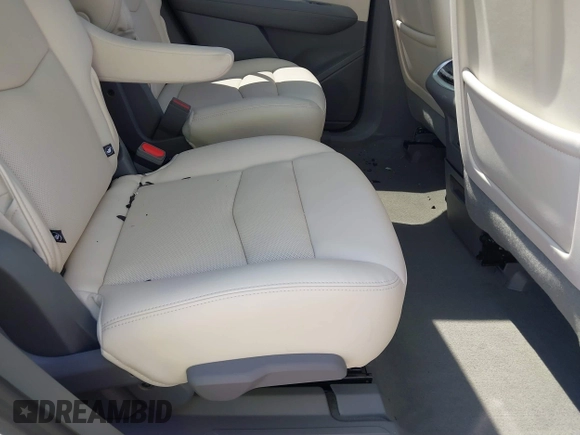 2024 Cadillac XT6 FWD Premium Luxury с VIN 1GYKPCRS0RZ700856, выставлен на аукционе IAAI как лот 41853450 с пробегом 6 507 миль миль и . История ставок и продаж доступна на DreamBid. Изображение 8.