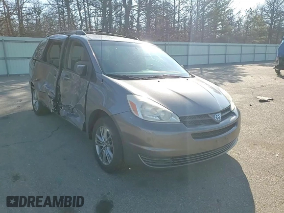 2005 Toyota Sienna CE with VIN 5TDZA23C95S340662, listed as a Copart auction lot 46272875 with 102,016 mi miles and Salvage Title. Bid and sale history available at carsss.com. Image 12.