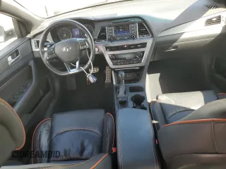 2015 Hyundai Sonata Sport with VIN 5NPE34AB7FH058686, listed as a Copart auction lot 51003985 with 61,458 mi miles and Salvage Title. Bid and sale history available at carsss.com. Image 8.