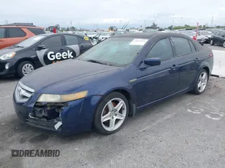 2004 Acura TL with VIN 19UUA662X4A009154, listed as a IAAI auction lot 42043934 with 215,830 mi miles. Bid and sale history available at carsss.com. Image 2.