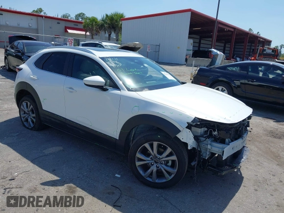 2024 Mazda CX-30 S Carbon Edition with VIN 3MVDMBCM2RM719131, listed as a IAAI auction lot 42265739 with 8,470 mi miles and . Bid and sale history available at DreamBid. Image 1.