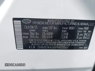 2023 Hyundai Santa Fe SE z VIN 5NMS14AJ6PH631267, wystawiony jako IAAI lot #42053761 z przebiegiem 17 880 mil mil oraz . Historia ofert i sprzedaży dostępna na DreamBid. Obrazek 9.