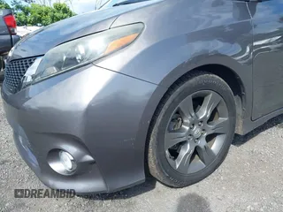 2016 Toyota Sienna SE with VIN 5TDXK3DC9GS719995, listed as a IAAI auction lot 42421273 with 126,943 mi miles and . Bid and sale history available at DreamBid. Image 17.