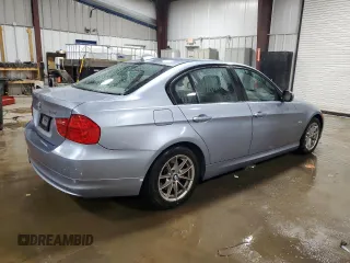 2010 BMW 3 Series 328i xDrive with VIN WBAPK5C54AA647135, listed as a Copart auction lot 45022455 with 87,685 mi miles and Salvage title. Bid and sale history available at DreamBid. Image 3.