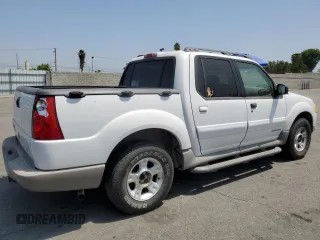 2001 Ford Explorer Sport Trac with VIN 1FMZU67E01UA22201, listed as a Copart auction lot 62529415 with 207,896 mi miles and Clean title. Bid and sale history available at DreamBid. Image 3.