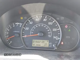 2022 Mitsubishi Mirage ES z VIN ML32FUFJ5NHF03326, wystawiony jako IAAI lot #41340720 z przebiegiem 15 621 mil mil oraz . Historia ofert i sprzedaży dostępna na DreamBid. Obrazek 7.