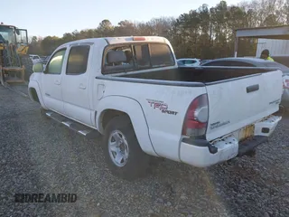 2011 Toyota Tacoma PreRunner with VIN 3TMJU4GN4BM120871, listed as a IAAI auction lot 41367953 with Not Provided miles and . Bid and sale history available at DreamBid. Image 3.