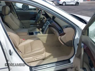2005 Acura RL with VIN JH4KB16565C018356, listed as a IAAI auction lot 42138971 with 186,437 mi miles and . Bid and sale history available at DreamBid. Image 5.