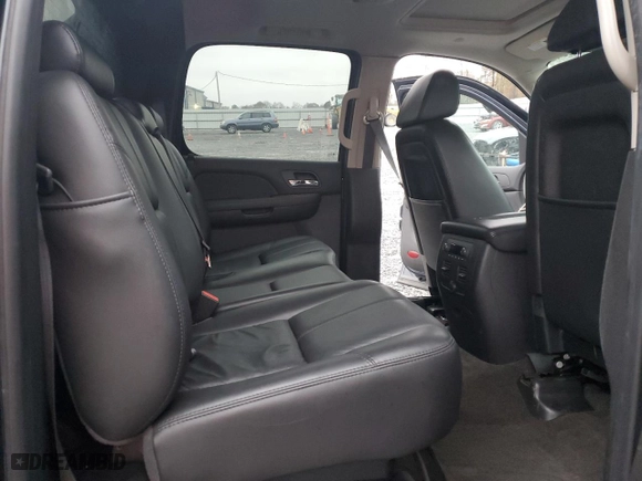 2008 Chevrolet Avalanche LS with VIN 3GNFK12328G138283, listed as a Copart auction lot 83543594 with 126,863 mi miles and Salvage Title. Bid and sale history available at carsss.com. Image 11.