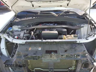 2020 Ford Police Interceptor Utility z VIN 1FM5K8AB0LGD09716, wystawiony jako IAAI lot #42054545 z przebiegiem 106 253 mil mil oraz . Historia ofert i sprzedaży dostępna na DreamBid. Obrazek 10.