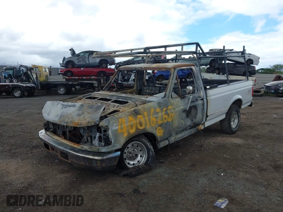 1996 Ford F-150 with VIN 1FTEF14H9TNA12410, listed as a IAAI auction lot 40016268 with 1 mi miles. Bid and sale history available at carsss.com. Image 6.