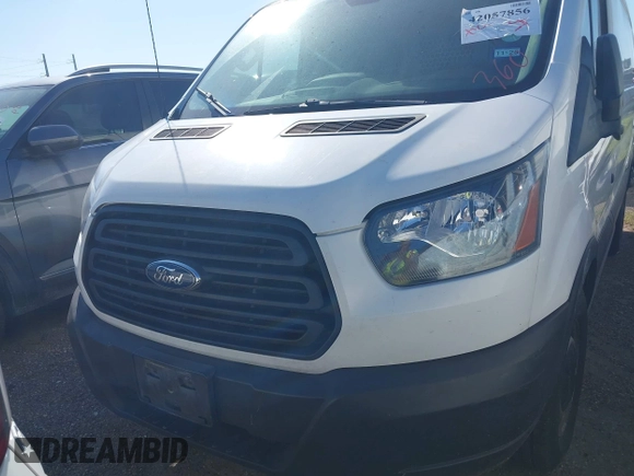 2019 Ford Transit z VIN 1FTYE1YM2KKA11865, wystawiony jako IAAI lot #42057856 z przebiegiem 71 214 mil mil oraz . Historia ofert i sprzedaży dostępna na DreamBid. Obrazek 12.