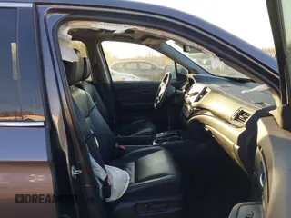 2019 Honda Pilot Touring 7-Passenger with VIN 5FNYF6H69KB050235, listed as a IAAI auction lot 41782057 with 85,907 mi miles. Bid and sale history available at carsss.com. Image 5.