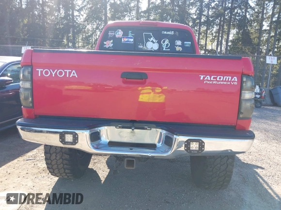 2001 Toyota Tacoma PreRunner with VIN 5TEGN92N61Z756480, listed as a IAAI auction lot 42060533 with 1 mi miles. Bid and sale history available at carsss.com. Image 16.