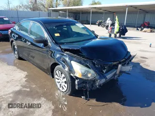 2014 Nissan Altima S with VIN 1N4AL3AP0EC284735, listed as a IAAI auction lot 41212568 with 194,625 mi miles and . Bid and sale history available at DreamBid. Image 1.