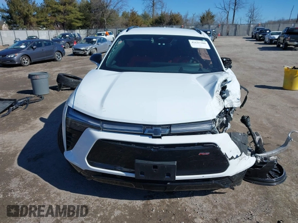 2024 Chevrolet Blazer EV eAWD RS z VIN 3GNKDCRJ4RS290900, wystawiony jako IAAI lot #41647500 z przebiegiem 3 017 mil mil oraz . Historia ofert i sprzedaży dostępna na DreamBid. Obrazek 12.