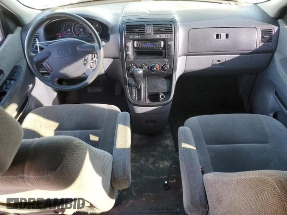 2003 Kia Sedona LX with VIN KNDUP131236371153, listed as a Copart auction lot 80989974 with 205,181 mi miles and Salvage Title. Bid and sale history available at carsss.com. Image 8.