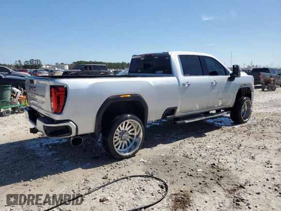 2020 GMC Sierra 3500HD Denali z VIN 1GT49WEY4LF182084, wystawiony jako Copart lot #47125665 z przebiegiem 79 045 mil mil oraz Tytuł czysty. Historia ofert i sprzedaży dostępna na DreamBid. Obrazek 3.
