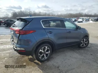 2020 Kia Sportage LX with VIN KNDPMCAC0L7650231, listed as a Copart auction lot 45720955 with 51,911 mi miles and Salvage Title. Bid and sale history available at carsss.com. Image 3.