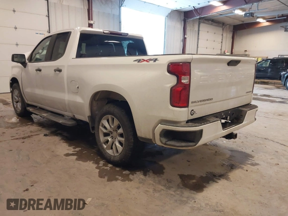 2019 Chevrolet Silverado 1500 Custom with VIN 1GCRYBEH2KZ411456, listed as a IAAI auction lot 41298577 with 75,731 mi miles and . Bid and sale history available at DreamBid. Image 3.