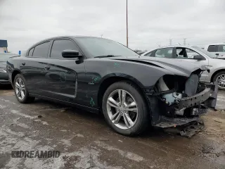 2013 Dodge Charger RT Plus with VIN 2C3CDXDT7DH671346, listed as a Copart auction lot 44030655 with 103,112 mi miles and Clean Title. Bid and sale history available at carsss.com. Image 4.